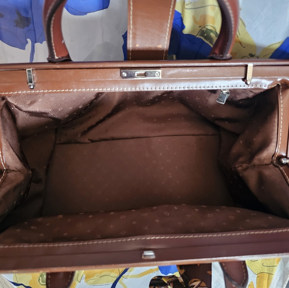 LOUIS VUITTON Suhali L'Ingenieux Vintage SALE Now Including Matching Wallet!!! - Picture 11 of 16